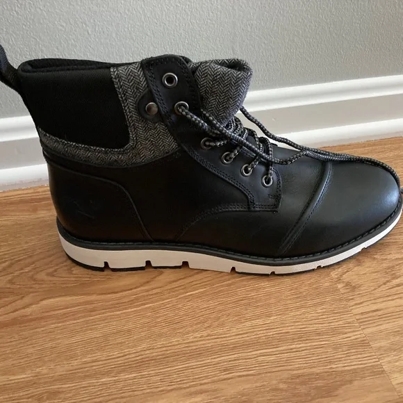 Territory Men\'s Raider Cap Toe Ankle Boot Size 10 - New Amazon.com: Territory Brute Tru Comfort Foam Water Resistant  main image 4
